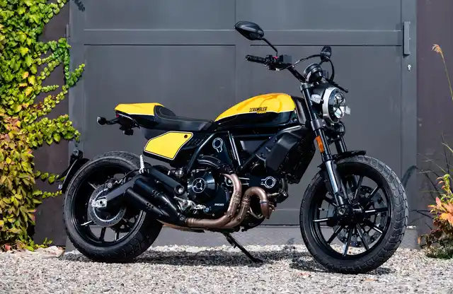 The Ducati Scrambler Full Throttle is priced at Rs 8.92 lakh.