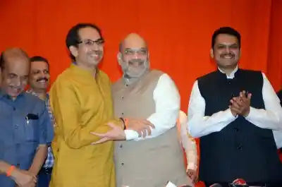 Mumbai: BJP President Amit Shah and Sena President Uddhav Thackeray, along with former Maharashtra Chief Minister and BJP leader Devendra Fadnavis. 