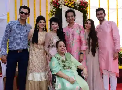 Mumbai: Legendary National Award winning playback singer Mahendra Kapoor