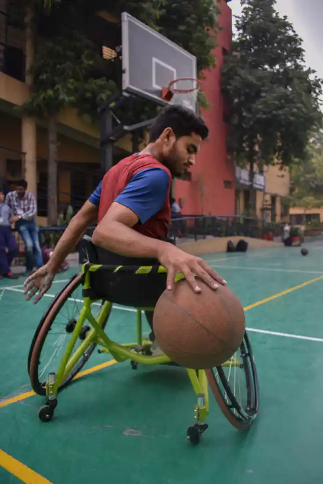 Mohammed acing the dribble.