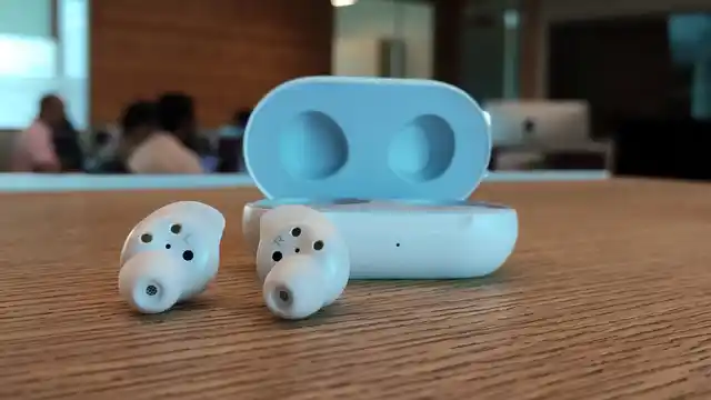 The Samsung Galaxy Buds offer 16 hours of battery life.