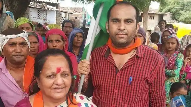 Tarun Gajjar with BJP MP Jayshree Patel from Mehsana