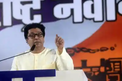 Mumbai: MNS chief Raj Thackeray addresses during a public rally in Mumbai on April 23, 2019. (Photo: IANS)