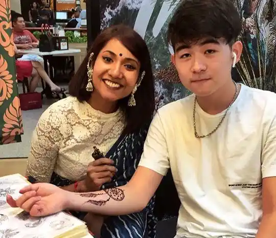 Boy getting ‘inked’ in mehendi.