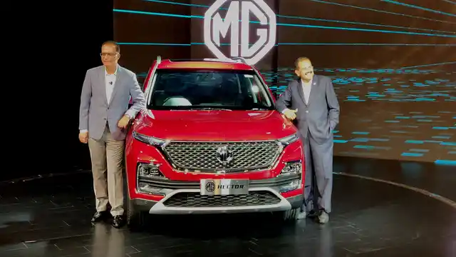 The MG Hector has finally been unveiled. Prices will be announced in June. 