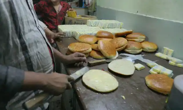 Sheermaal being prepared. 