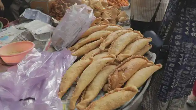 Gujia looking Keema samosas.