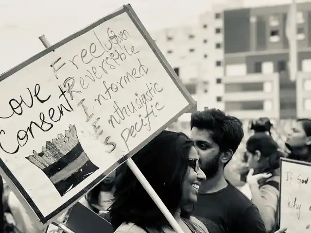 Of all things adorable – Love, consent and FRIES.