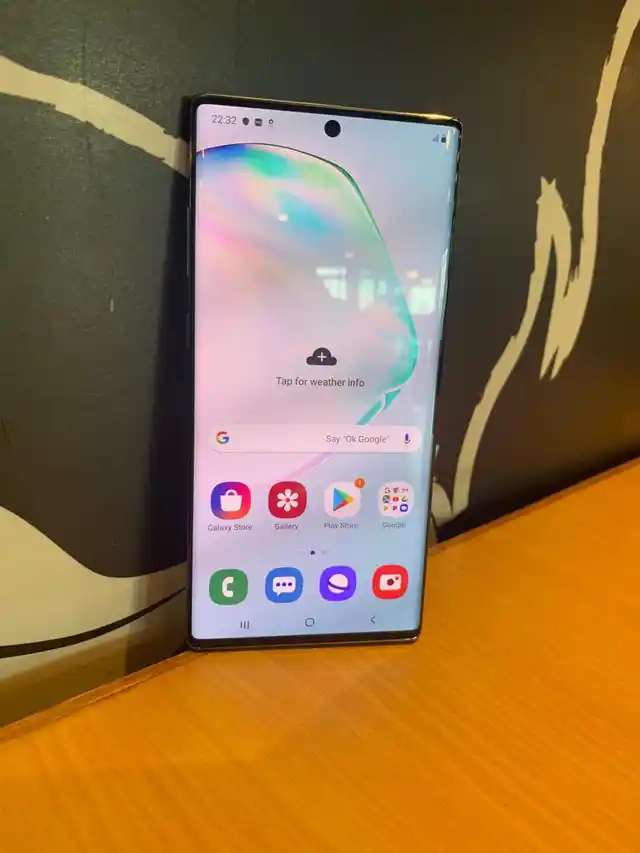 The Note 10 comes with a 6.3-inch display.