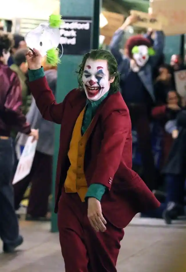 Joaquin Phoenix in a still from <i>Joker</i>.