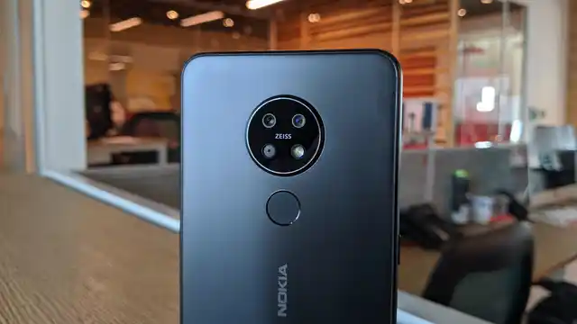Triple rear cameras from Zeiss Optics.