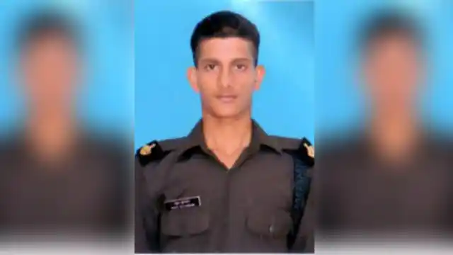 21-year-old Sepoy Rahul Bhairu Sulagekar was martyred in the line of duty along the LoC on 8 November.