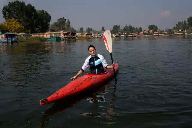 Kashmiri kayaker Mehak Peer during her first practice session since 5 August, on the Dal Lake in Srinagar, 25 October 2019.