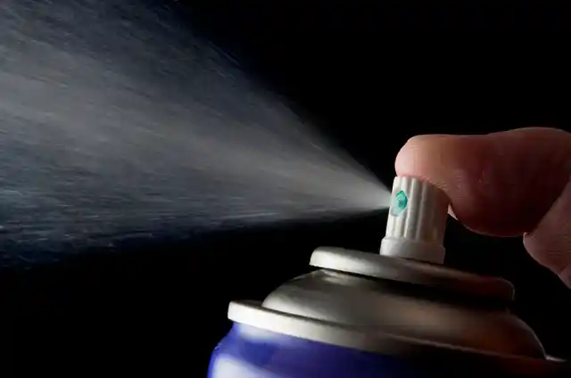 Most toilet seat sanitisers are available in portable spray bottles that can be easily carried around.