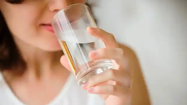 Proper hydration is important to help keep the mucus membranes moist within the sinuses.