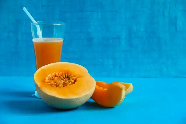 Muskmelons are extremely fiber rich fruits.