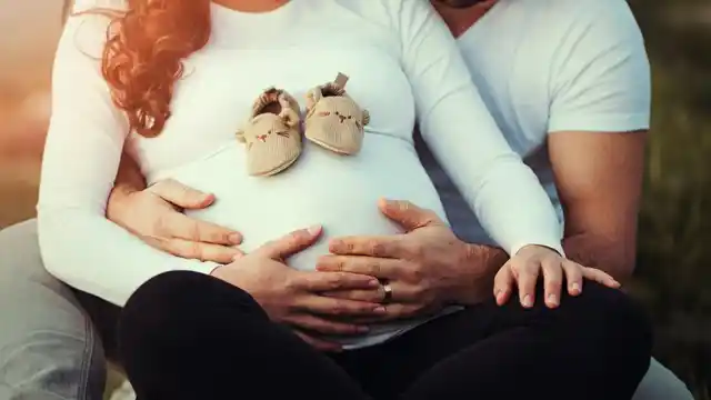 Reading through and talking about it online helps a father seek advice on how to help his wife during her maternity blues, breastfeeding and weaning stage.