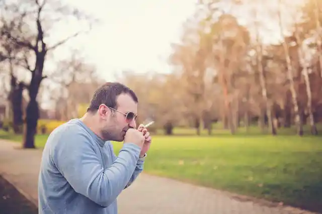 The early symptoms of COPD are coughing, bringing up sputum and breathlessness even in mildly strenuous exercises.