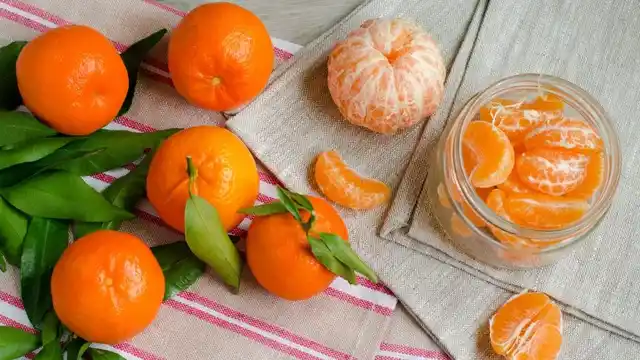 An orange makes a brilliant mid-morning or late afternoon snack. 