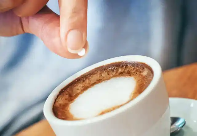 Artificial sweeteners should be completely steered cleared off, says Rujuta.