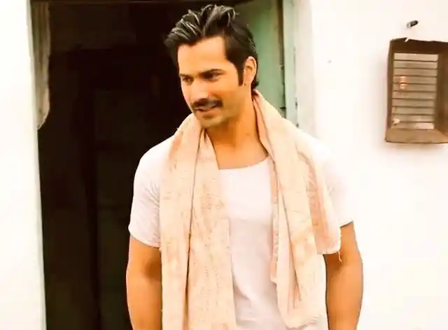 फिल्म के दौरान वरुण ने चंदेरी की सब्जियां खाना शुरू किया