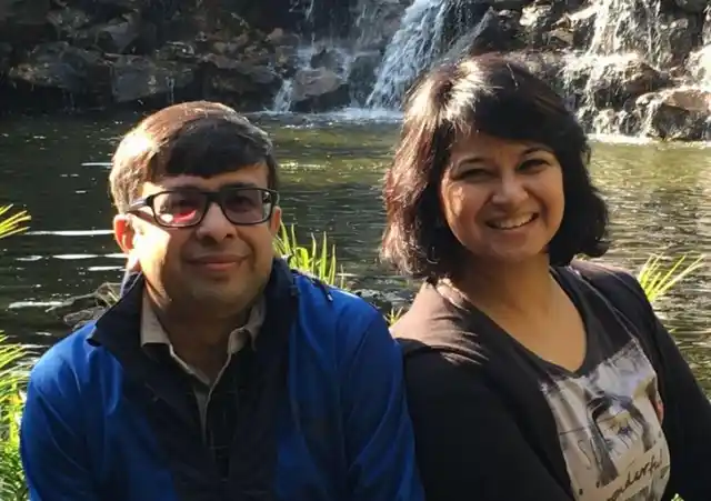 अर्चना के परिवार में उनके पति विकास गुप्ता और दो बच्चे हैं.