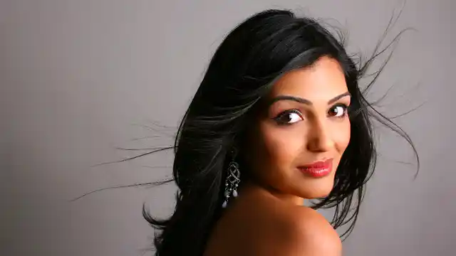 खीरा चेहरे को ठंडक पहुंचाता है.