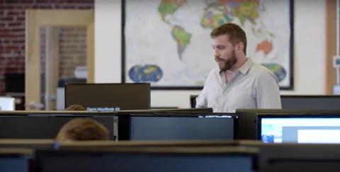 Watch: What is Flexport - The App for Global Trade?