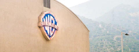 Etihad Airways Partners with Warner Bros.