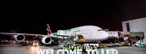Emirates’ Iconic A380 Touches Down at St. Petersburg