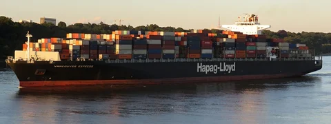 Hapag-Lloyd, ONE Agree to Share Feeder Services