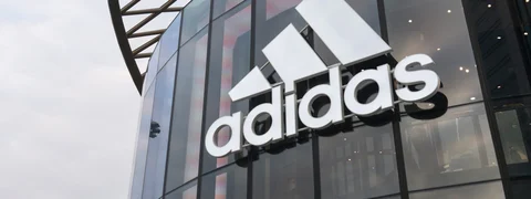 Adidas Partners with APMT