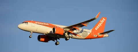 easyJet orders additional 17 A320neos
