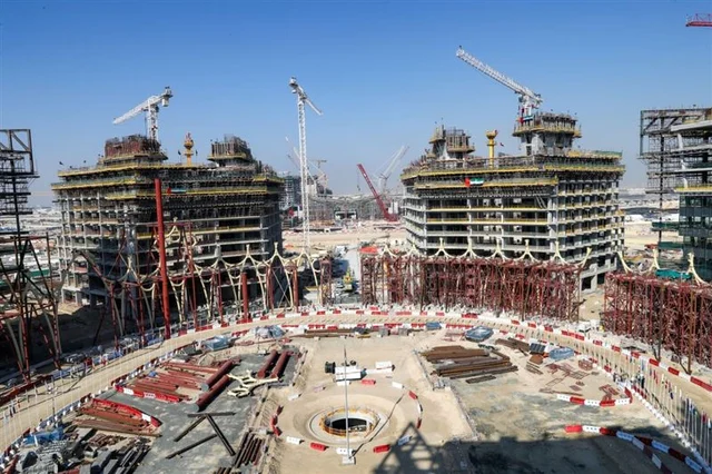 Sheikh Mohammed Inspects Expo 2020 Site