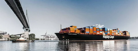 Fire Hits Hapag Lloyd Containership Off the Canadian Coast
