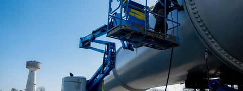 Hyperloop TT Reveals Images of New Track