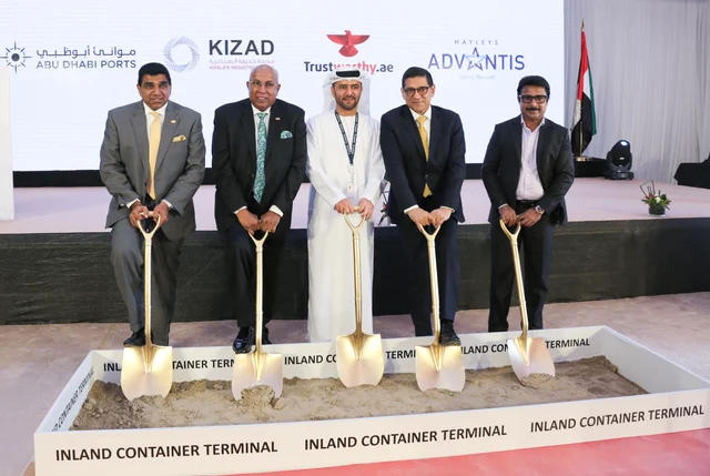 (From right to left) Mr. Abdul Lathif,Managing Director, Trustworthy.ae Group; Mr. Samir Chaturvedi, Chief ExecutiveOfficer, KIZAD; Captain Mohamed Juma Al Shamsi, Chief Executive Officer, AbuDhabi Ports; Mr. Mohan Pandithage, Chairman, Hayleys Group and Mr. RuwanWaidyaratne, Managing Director, Hayleys Advantis Limited at the groundbreakingceremony of Trustworthy.ae Group’s first facility in KIZAD.