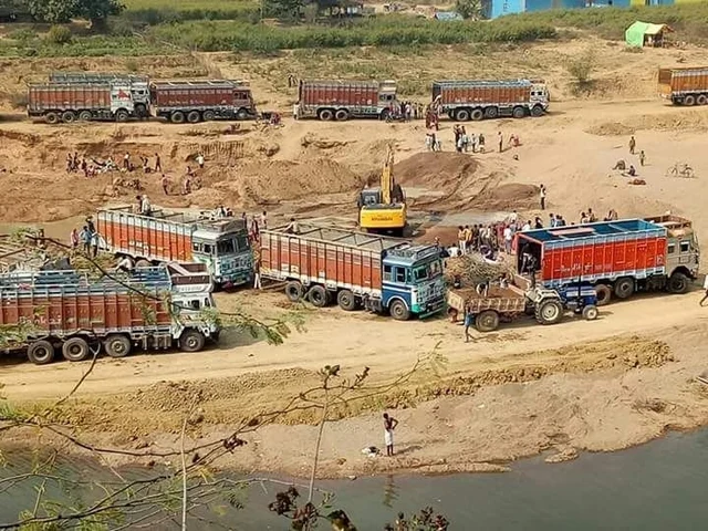 बालू के अवैध खनन मामले