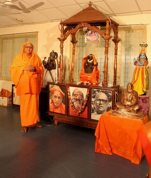 ``இறைவன் தரும் எதுவும் பிரசாதமே..!’’ `மனம் மலரட்டும்’ சுவாமி ஜகதாத்மானந்த சரஸ்வதி