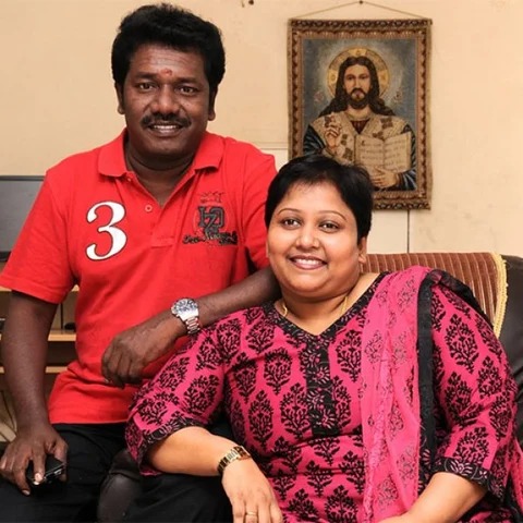 "அவர் பேசுனது தப்புதான்; ஆனா, அரசை விமர்சிக்க உரிமையில்லையா?!" கிரேஸ் கருணாஸ்