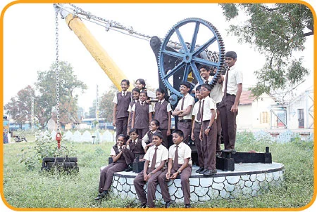 குயிலாக இசைக்கும் மலைராணி ரயில்!
