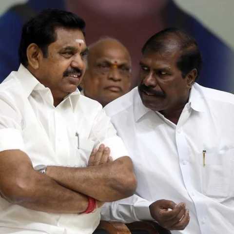 `சேலத்தில் ஜெயித்தே ஆக வேண்டும்!' - கறார் காட்டிய எடப்பாடி பழனிசாமி