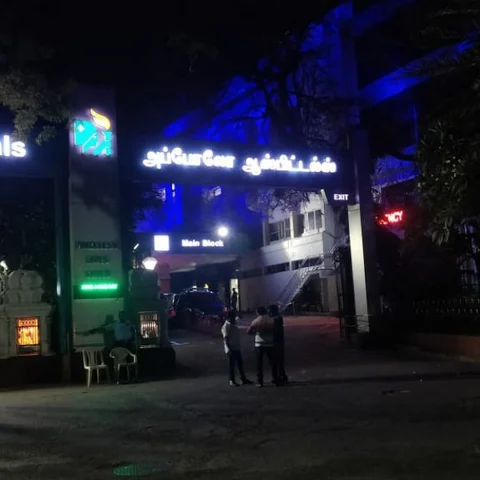 தி.மு.க தலைவர் மு.க.ஸ்டாலின் அப்போலோ மருத்துவமனையில் அனுமதி..!