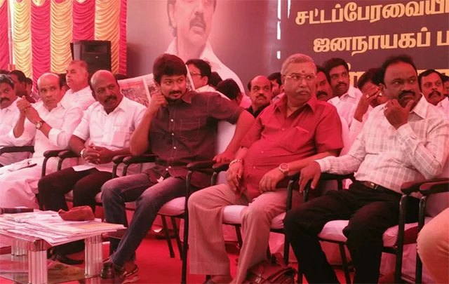 தி.மு.க உண்ணாவிரதத்தில் களம் இறங்கினார், உதயநிதி ஸ்டாலின்!