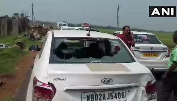 `தாக்குதல், பெட்ரோல் குண்டு, துப்பாக்கிச்சூடு!’ - களேபரமான மேற்கு வங்க வாக்குப்பதிவு