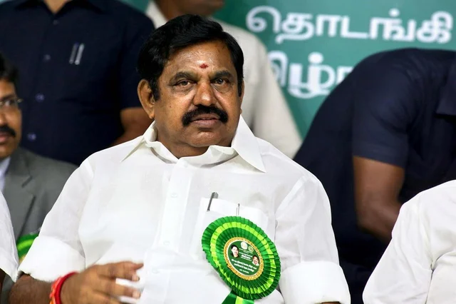செந்தில்பாலாஜியைக் குறிவைத்து இருமுனை தாக்குதல்! - அரவக்குறிச்சியைப் பற்றிக்கொள்ள போராடும் தி.மு.க