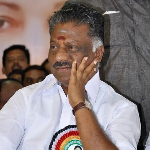 `பன்னீர் மூலமாகச் சாதித்துக்கொண்டார் மோடி!' - வாரணாசி பயணத்தின் நோக்கம் என்ன?