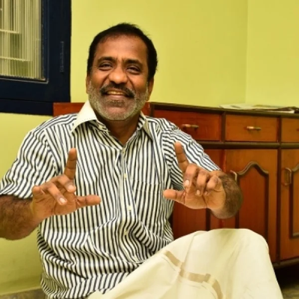 சார்லி