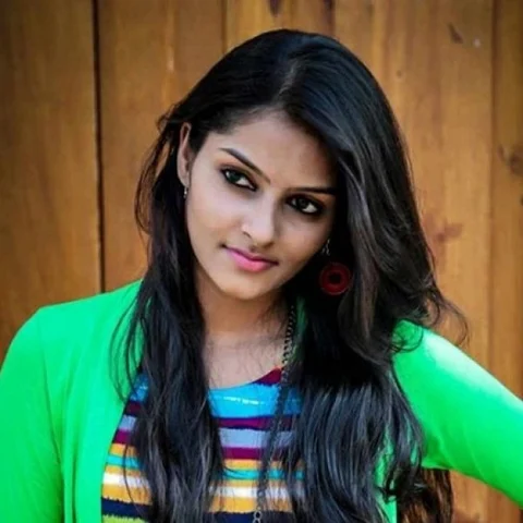 'ஆமா... நான் ரிலேசன்ஷிப்ல இருக்கேன்!' - 'அழகிய தமிழ்மகள்' சுபலட்சுமி