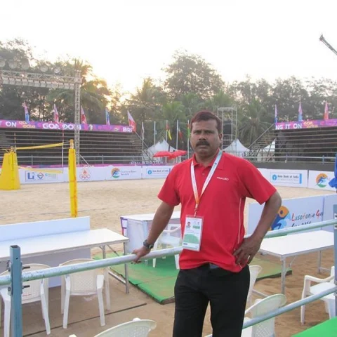 `என்னிடம் பயிற்சிபெறும் மாணவிகளிடம் கேட்டுப்பாருங்கள்'- பாலியல் புகாருக்கு ஆளான பயிற்சியாளர்